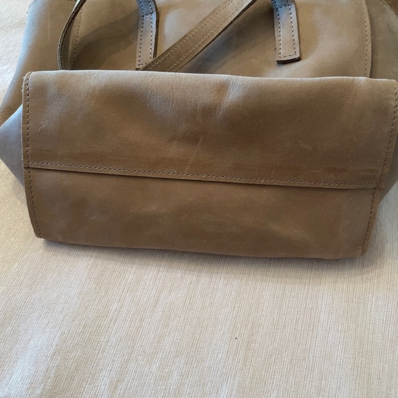 ABLE Fashionable Meles Handbag. Neutral. - Picture 2 of 6